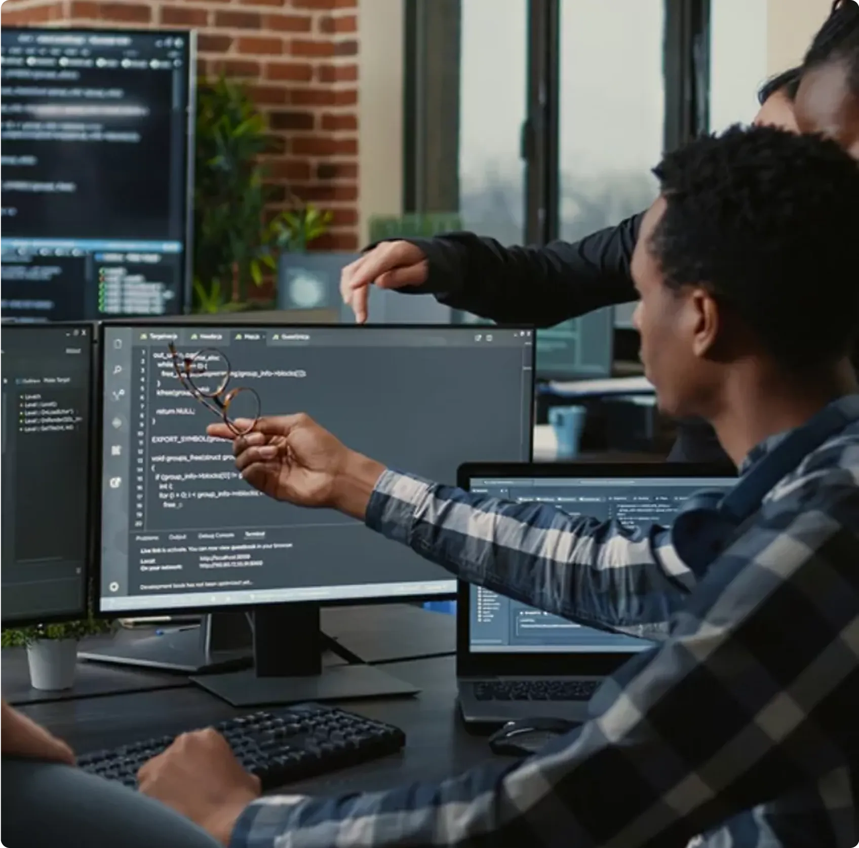 End-to-End Blockchain Solution <br/> Development